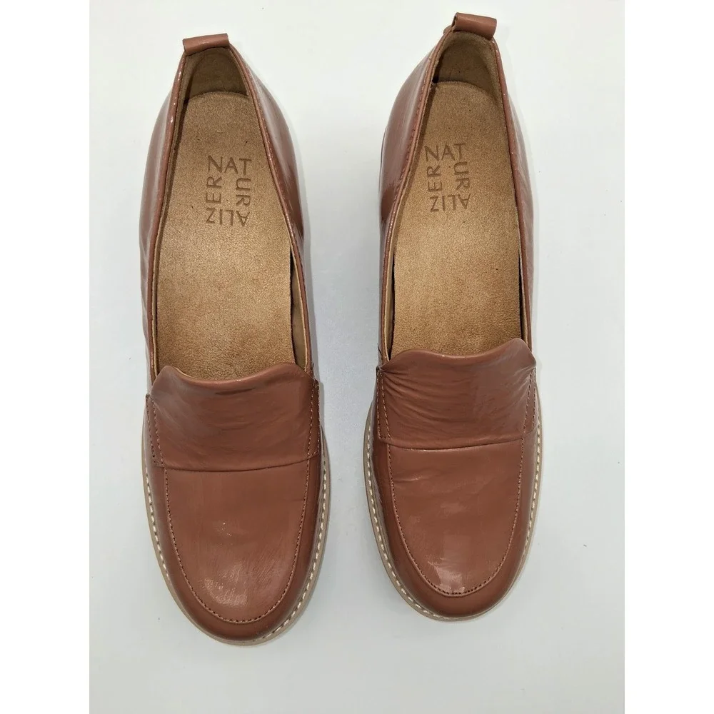 Naturalizer Darry Loafers 9M Women Mauve Patent Leather Lug Sole Comfort Shoes